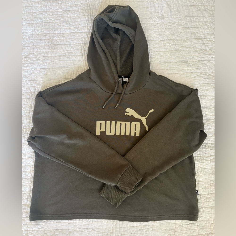 Puma Hoodie Cropped Sweatshirt